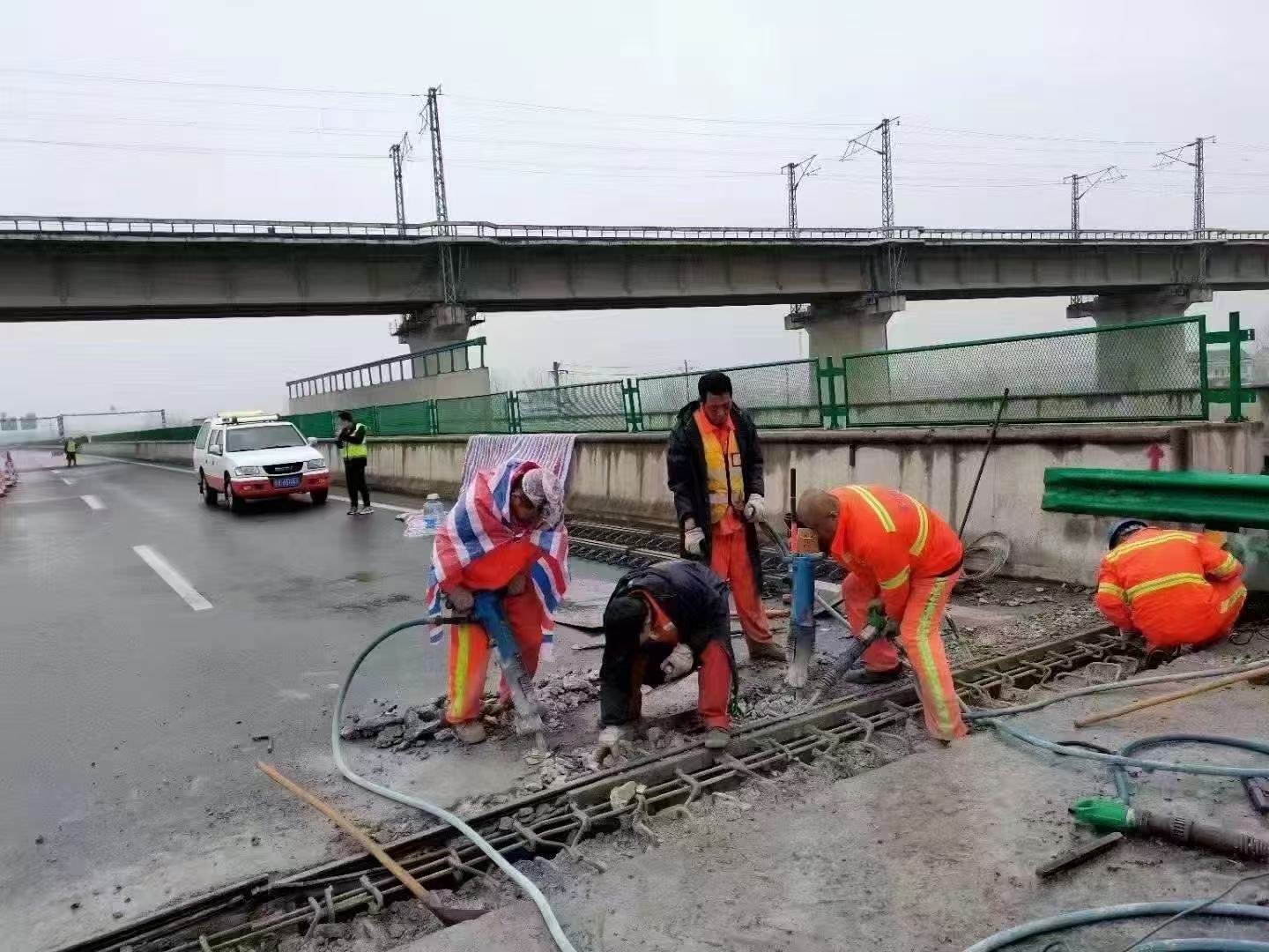冷水江桥梁伸缩缝抢修料